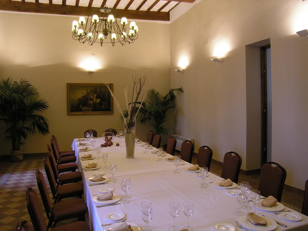 Hotel Convento De Santa Clara Алькасар-де-Сан-Хуан Ресторан фото